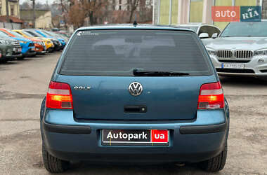 Хэтчбек Volkswagen Golf 2003 в Виннице