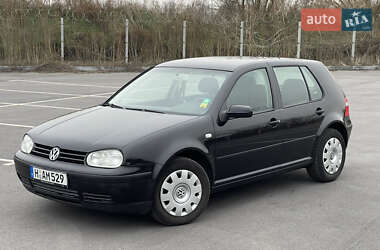 Хэтчбек Volkswagen Golf 2003 в Виннице