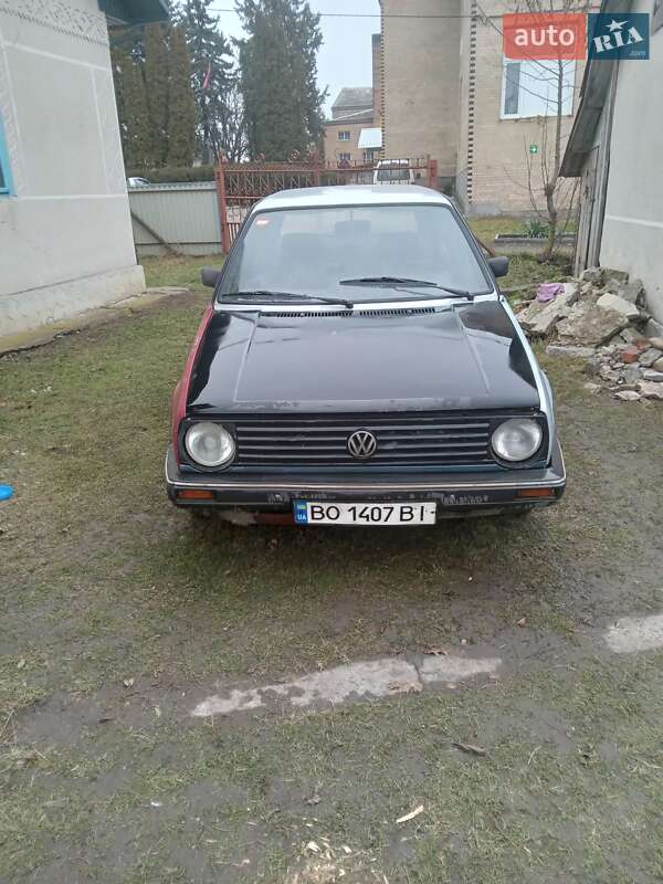 Хэтчбек Volkswagen Golf 1986 в Борщеве