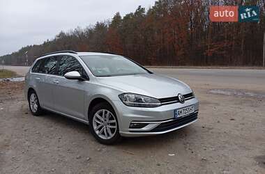 Універсал Volkswagen Golf 2018 в Житомирі