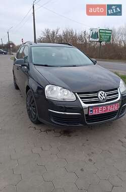 Универсал Volkswagen Golf 2009 в Ровно