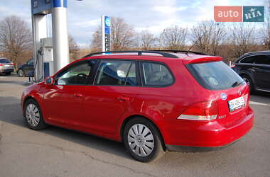 Универсал Volkswagen Golf 2009 в Ровно