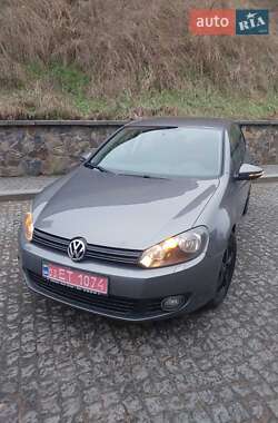 Хэтчбек Volkswagen Golf 2008 в Луцке