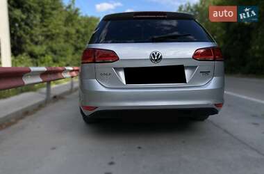 Хетчбек Volkswagen Golf 2014 в Харкові