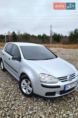 Хетчбек Volkswagen Golf 2008 в Яворові