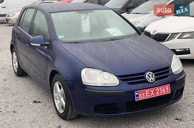 Хетчбек Volkswagen Golf 2006 в Кам'янському