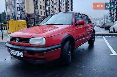 Хетчбек Volkswagen Golf 1993 в Чернігові