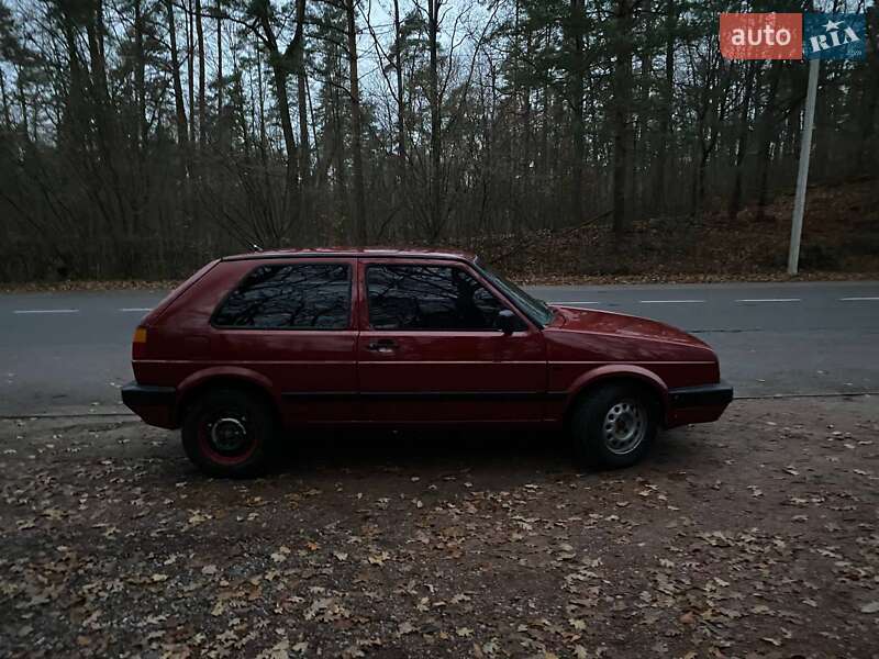 Хэтчбек Volkswagen Golf 1988 в Яворове