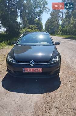 Универсал Volkswagen Golf 2015 в Буче