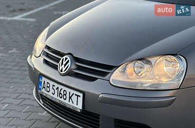 Хетчбек Volkswagen Golf 2007 в Вінниці