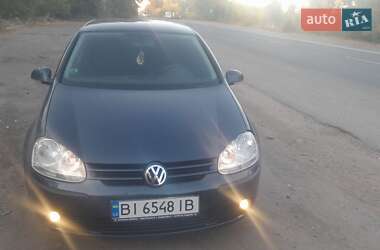 Хэтчбек Volkswagen Golf 2004 в Полтаве