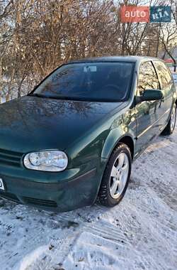 Хэтчбек Volkswagen Golf 1999 в Ровно