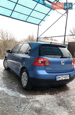 Хетчбек Volkswagen Golf 2004 в Недригайліву