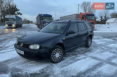 Универсал Volkswagen Golf 2002 в Виннице