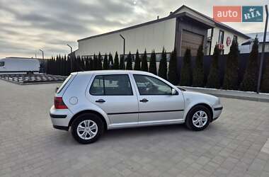 Хэтчбек Volkswagen Golf 2002 в Каменец-Подольском