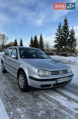 Хетчбек Volkswagen Golf 2002 в Хмельницькому