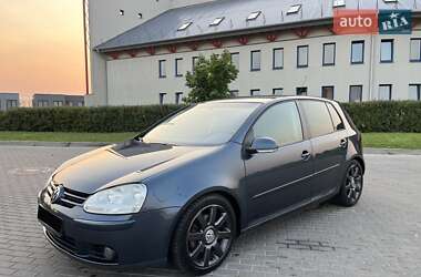 Хетчбек Volkswagen Golf 2007 в Луцьку