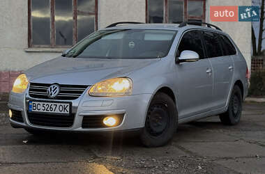 Універсал Volkswagen Golf 2008 в Львові