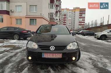 Хэтчбек Volkswagen Golf 2007 в Чернигове