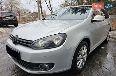 Універсал Volkswagen Golf 2012 в Харкові