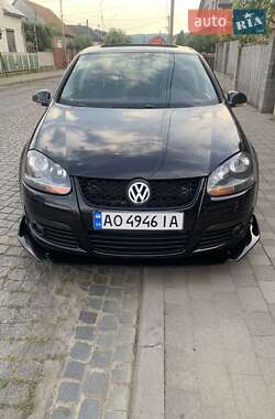 Хетчбек Volkswagen Golf 2008 в Хусті