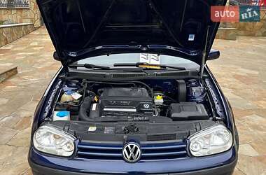 Хетчбек Volkswagen Golf 2001 в Тернополі