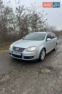 Универсал Volkswagen Golf 2009 в Виноградове