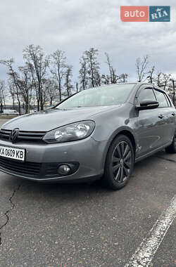 Хэтчбек Volkswagen Golf 2012 в Киеве