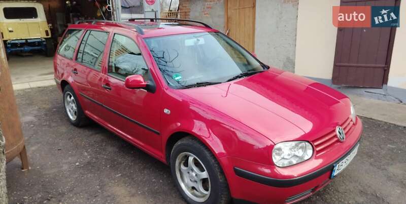 Volkswagen Golf 2000