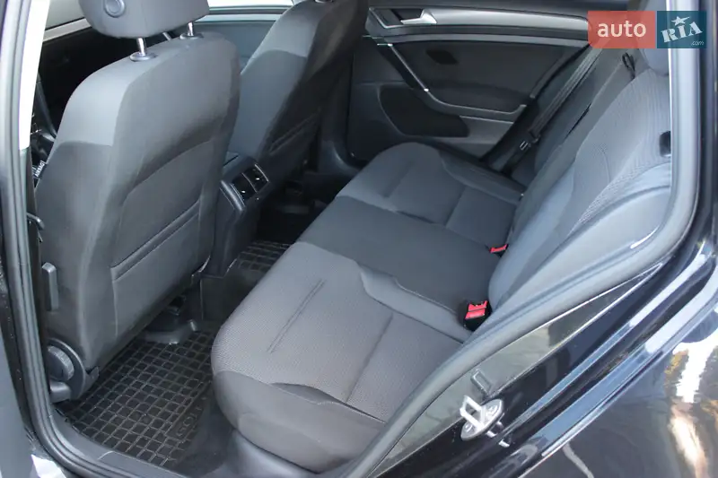 Volkswagen Golf 2017