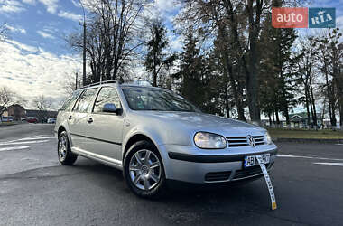 Універсал Volkswagen Golf 2002 в Вінниці