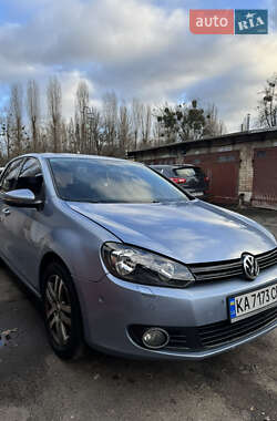 Хетчбек Volkswagen Golf 2011 в Києві