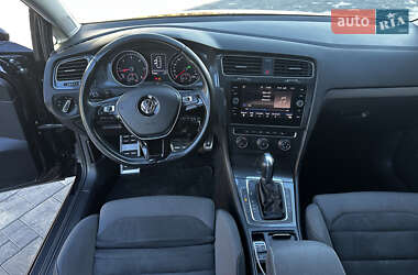 Универсал Volkswagen Golf 2017 в 