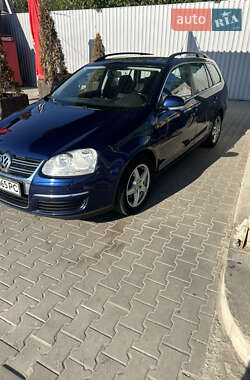 Універсал Volkswagen Golf 2009 в Броварах