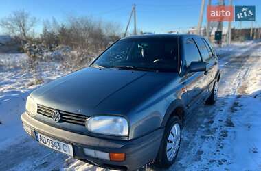 Хетчбек Volkswagen Golf 1995 в Вінниці