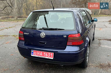 Хетчбек Volkswagen Golf 2001 в Полтаві