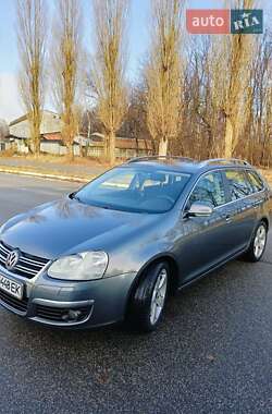 Універсал Volkswagen Golf 2008 в Чернігові