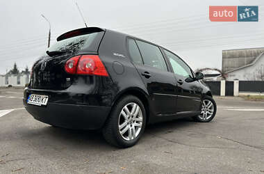 Хетчбек Volkswagen Golf 2006 в Вінниці