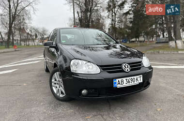 Хетчбек Volkswagen Golf 2006 в Вінниці