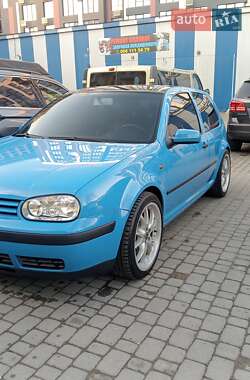 Хетчбек Volkswagen Golf 2003 в Івано-Франківську