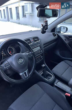 Хетчбек Volkswagen Golf 2010 в Львові