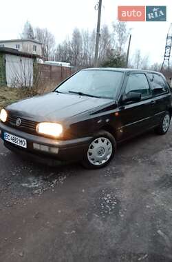 Хетчбек Volkswagen Golf 1995 в Червонограді