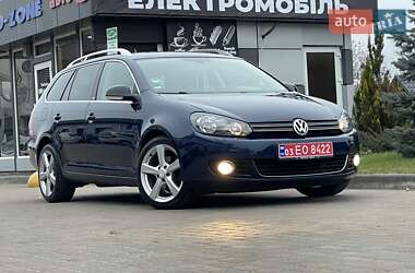 Універсал Volkswagen Golf 2012 в Сарнах