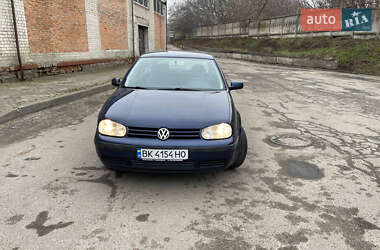 Хетчбек Volkswagen Golf 2000 в Рівному