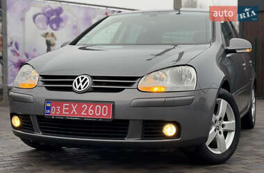 Хетчбек Volkswagen Golf 2009 в Лубнах