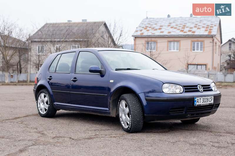 Хетчбек Volkswagen Golf 1999 в Чернівцях