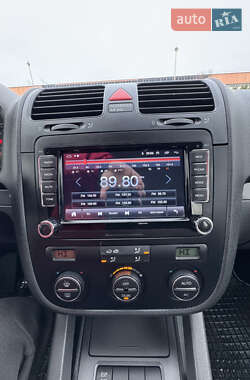 Универсал Volkswagen Golf 2008 в 
