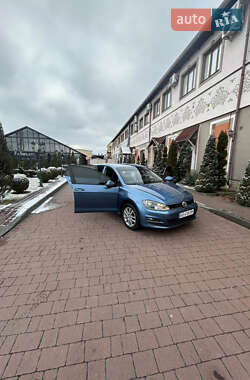 Хетчбек Volkswagen Golf 2013 в Стрию