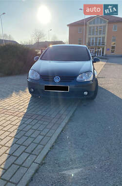 Хетчбек Volkswagen Golf 2008 в Ужгороді