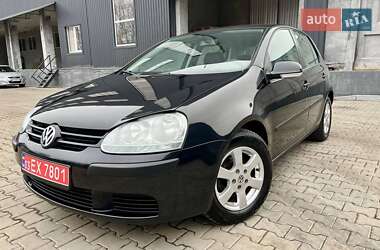 Хетчбек Volkswagen Golf 2005 в Полтаві